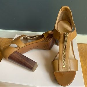 💥FINAL OFFER!💥 Franco Sarto Leather Block- Heel Sandals/ *WORN ONCE*